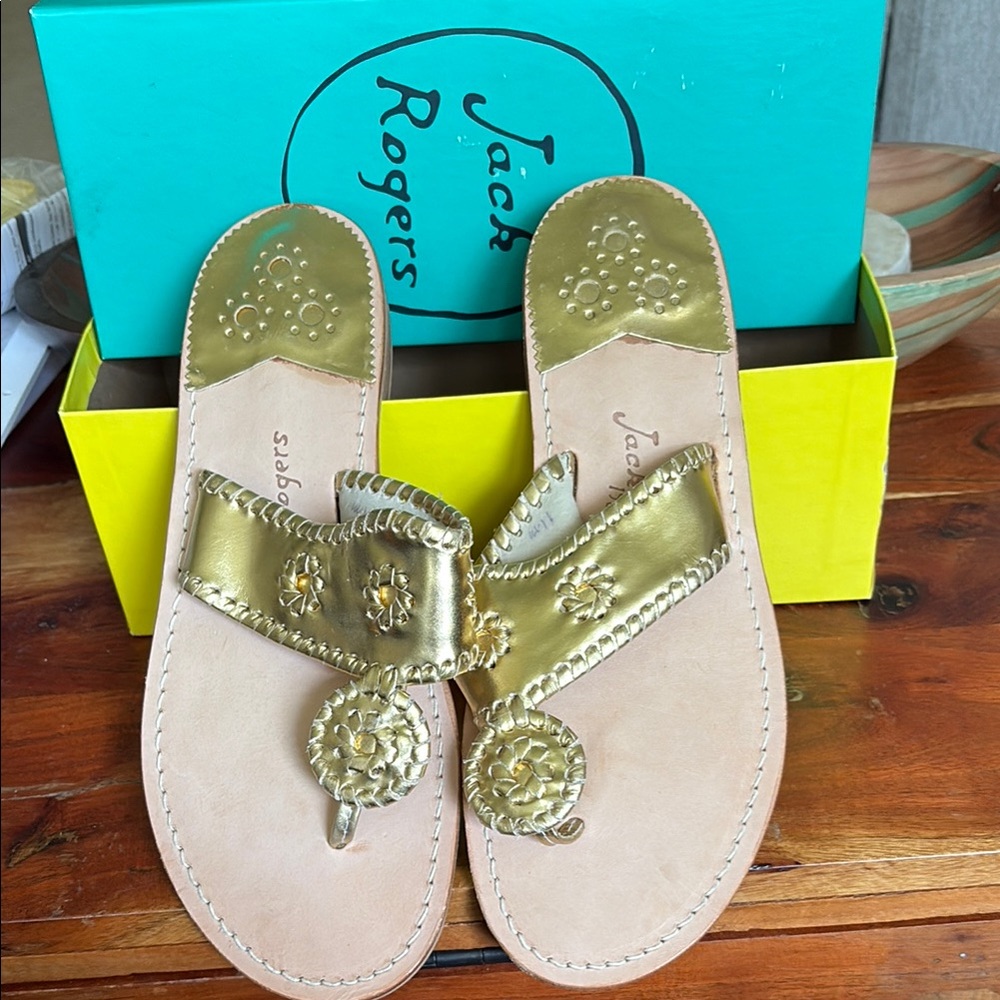 New in Box Jack Rogers Gold Sandals with Whipstitch Medallion